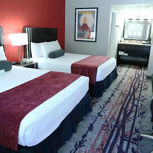 Standard Queen Room